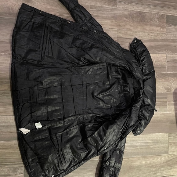 Guess black size small down jacket - Picture 3 of 5